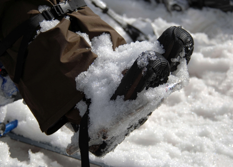 Как выбрать зимнюю обувь и не переплатить за бренд