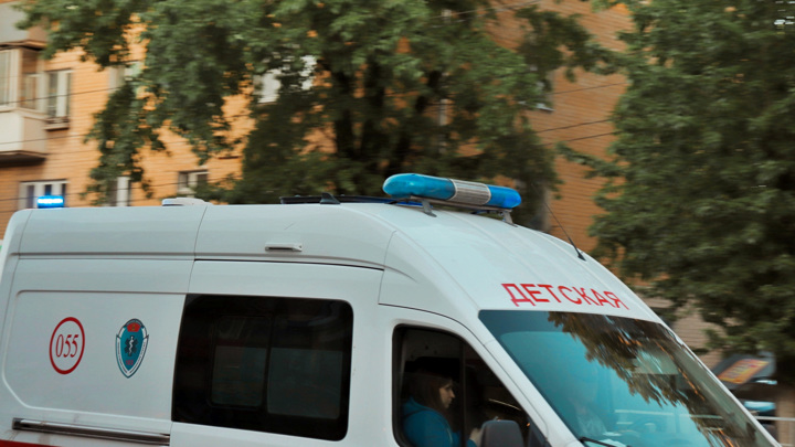 Как вызвать скорую помощь с мобильного телефона: инструкция и номера для всех операторов связи