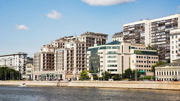 В Москве исключили 95 объектов из перечня облагаемых налогом по кадастру