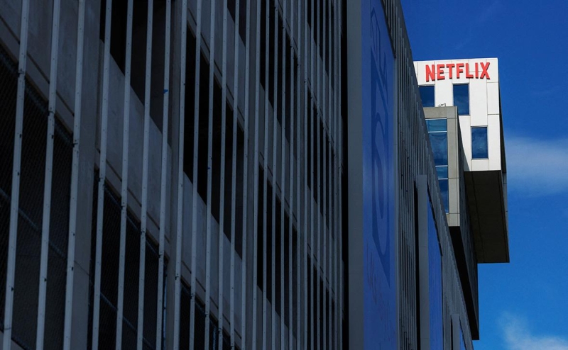 WSJ рассказала, зачем команда Трампа может помешать «мегасделке» Netflix